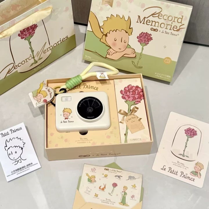 Photography Lighting Effects - Аниме-аксессуар: Флип-камера Le Petit Prince CCD,